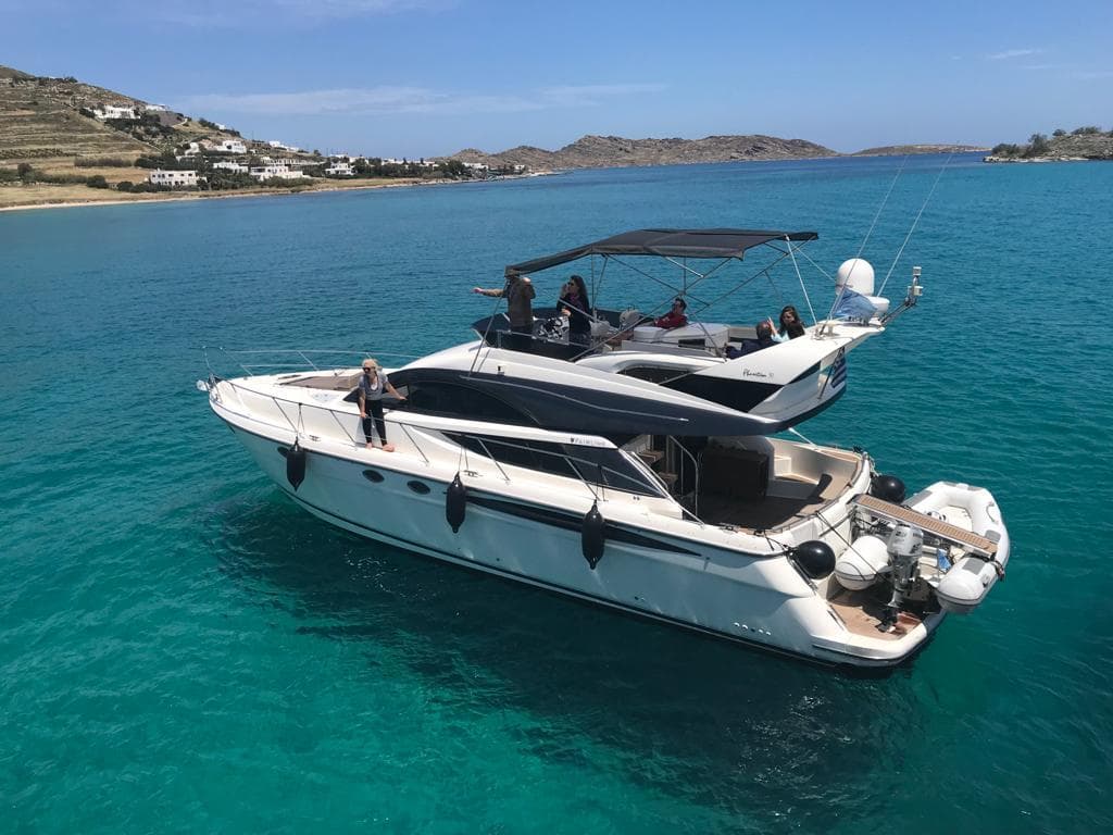 Fairline 50 00010.jpg