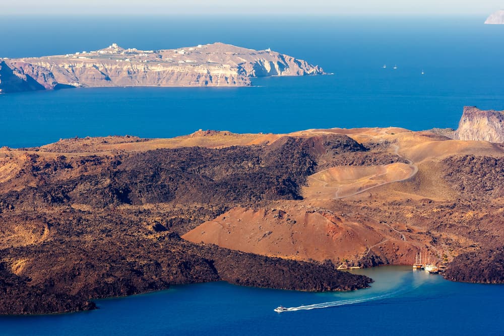 Santorini  from Naxos | Private 8-hour yacht experience 